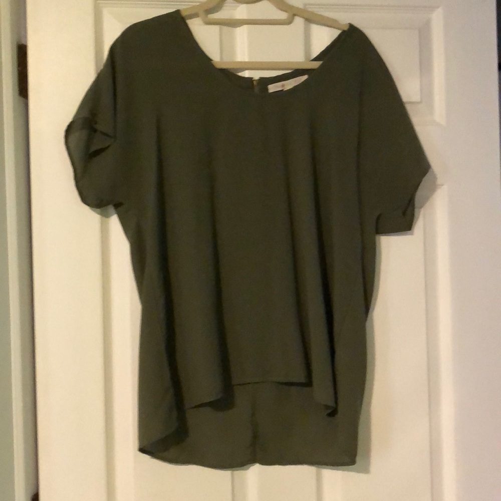 Olive green woven top size large (worn once)